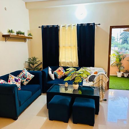 Zoomstay - 3Bhk Apartments Varanasi Exterior photo