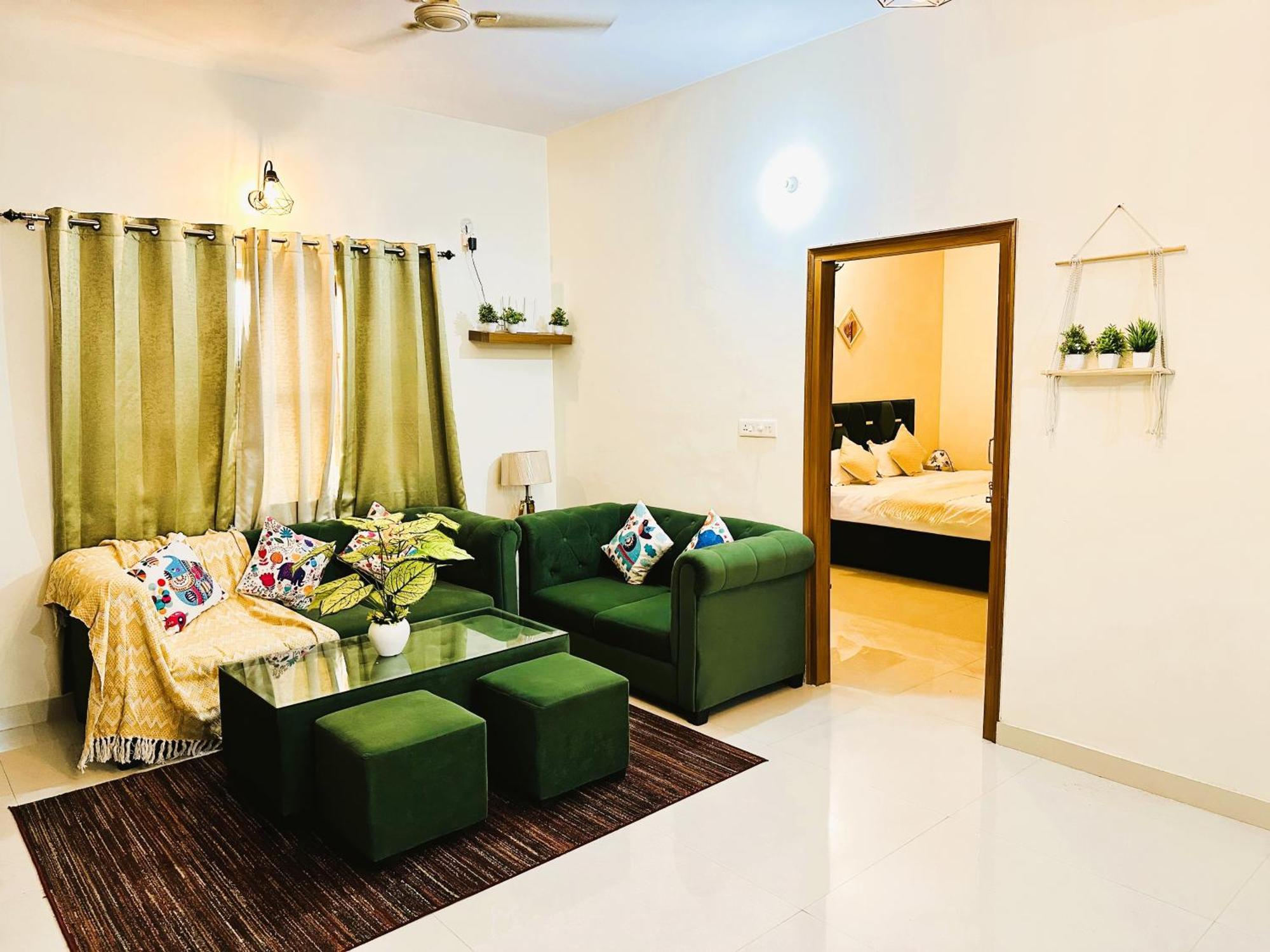 Zoomstay - 3Bhk Apartments Varanasi Exterior photo